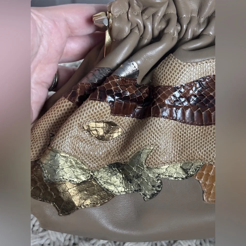 Vintage 1980’s Carlo Fiori Leather Bag - Picture 15 of 17